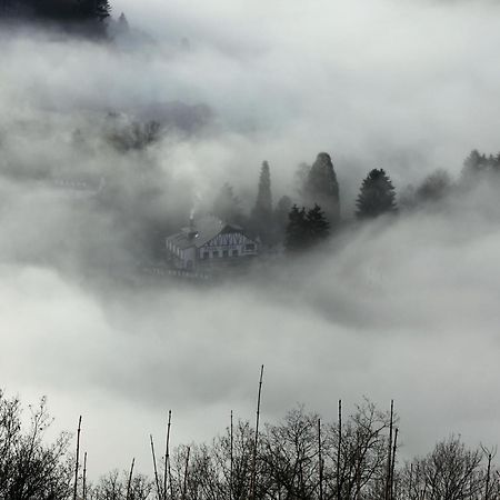La Petite Ferme Vila Rochehaut Exterior foto