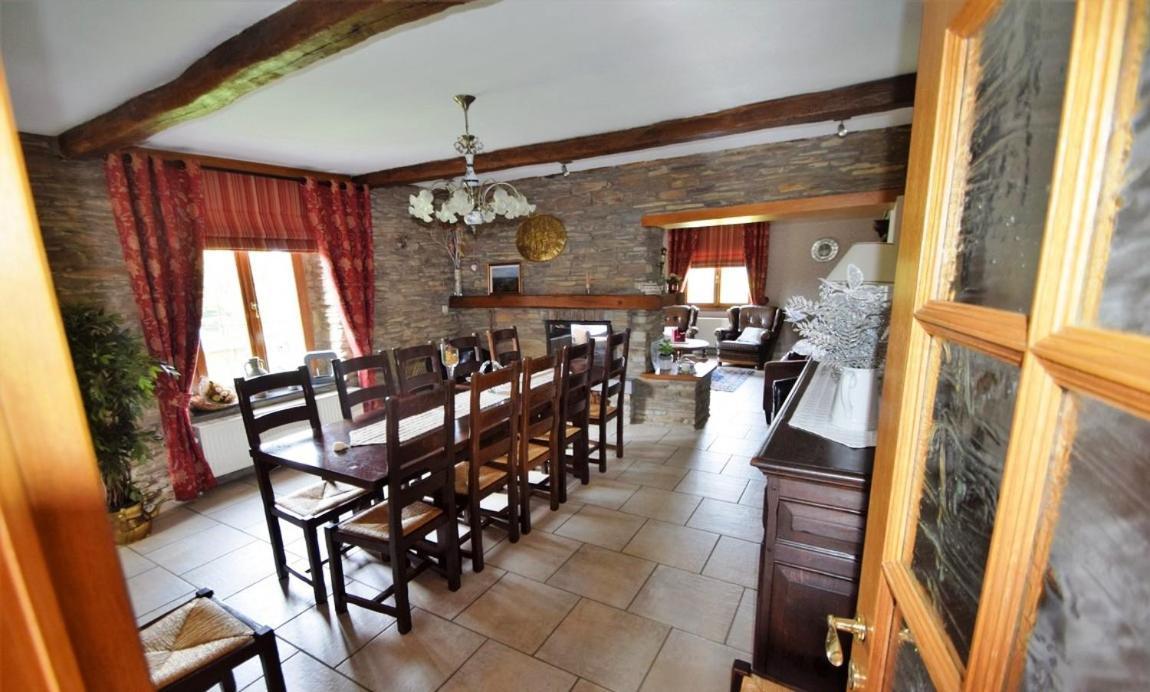 La Petite Ferme Vila Rochehaut Exterior foto